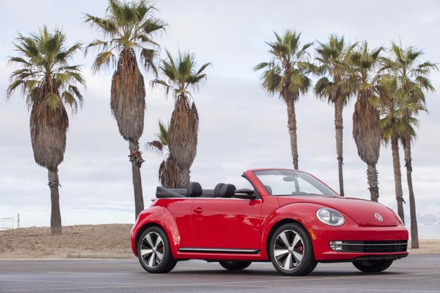  Volkswagen Beetle Cabriolet 2012 года  (фото 94 из 107)